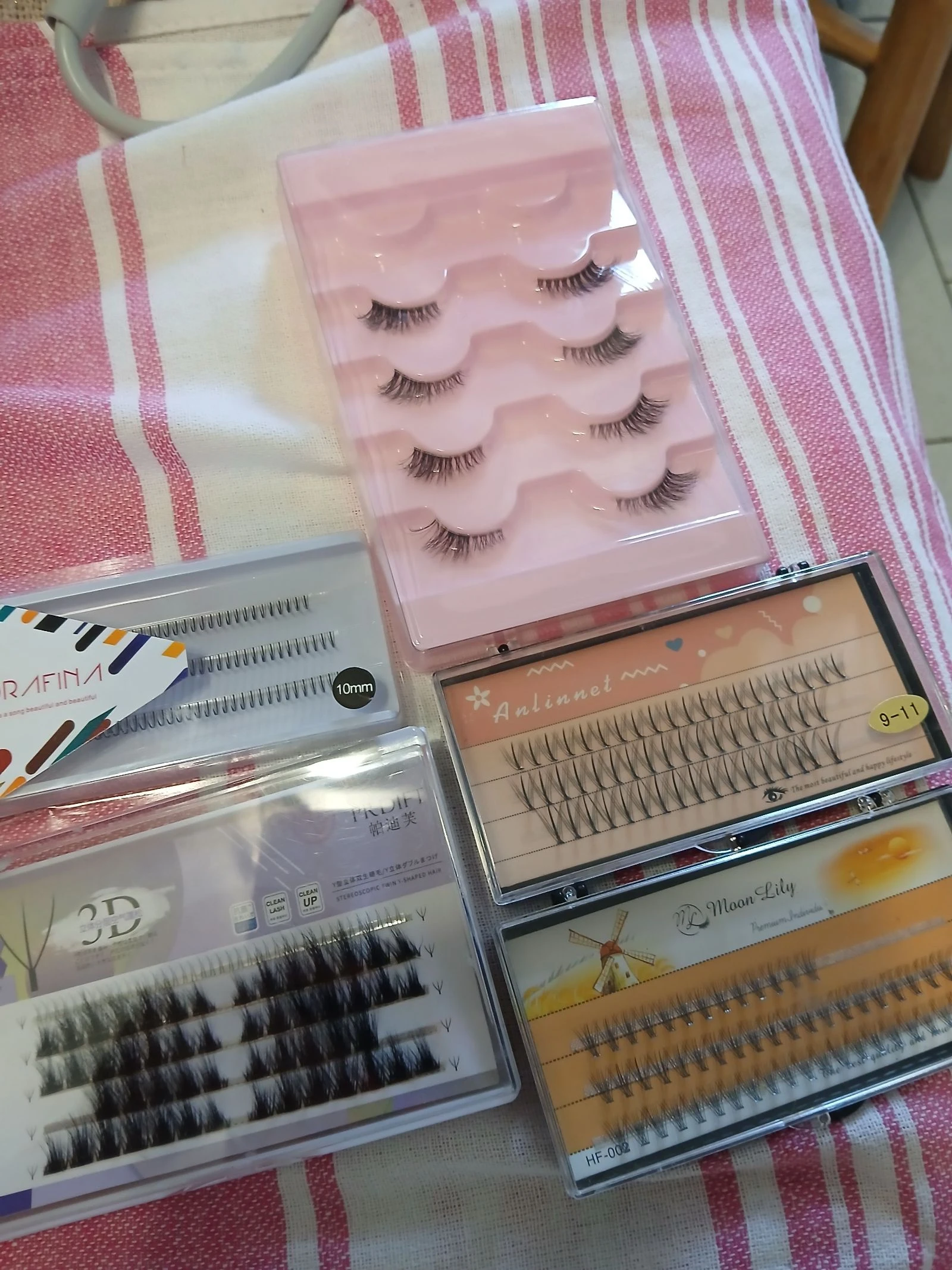 Faux cils